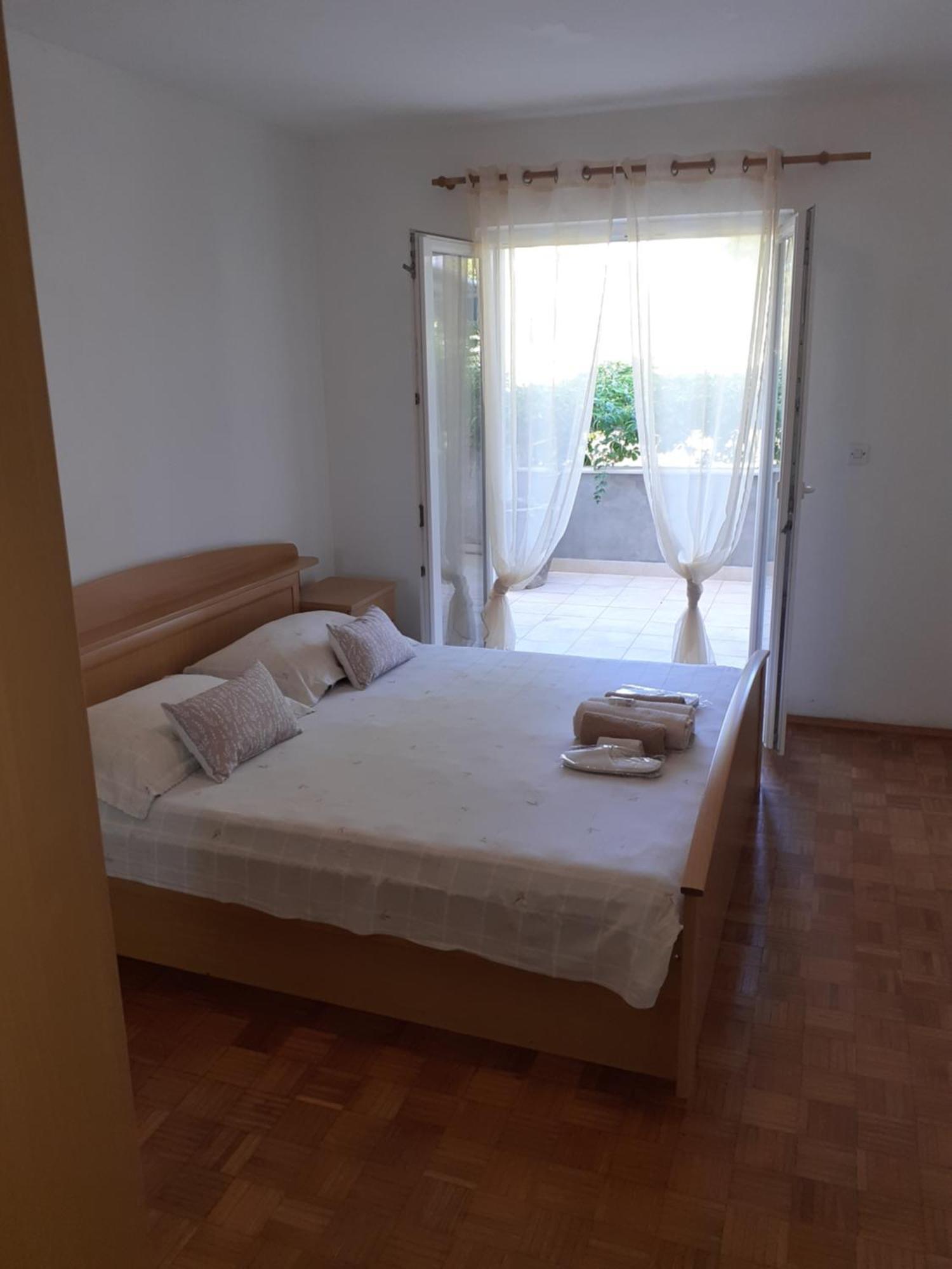 Vita Apartments Zrnovo Esterno foto